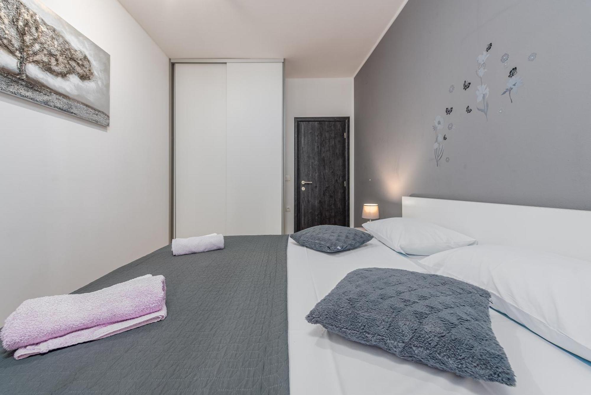 Floyd Apartman Bibinje Kültér fotó